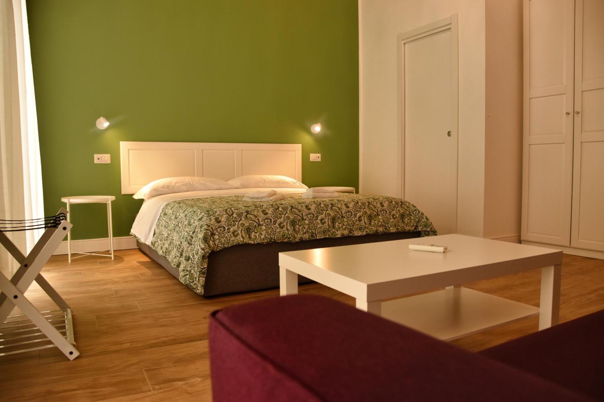 Centro Storico Rooms Napoli Esterno foto