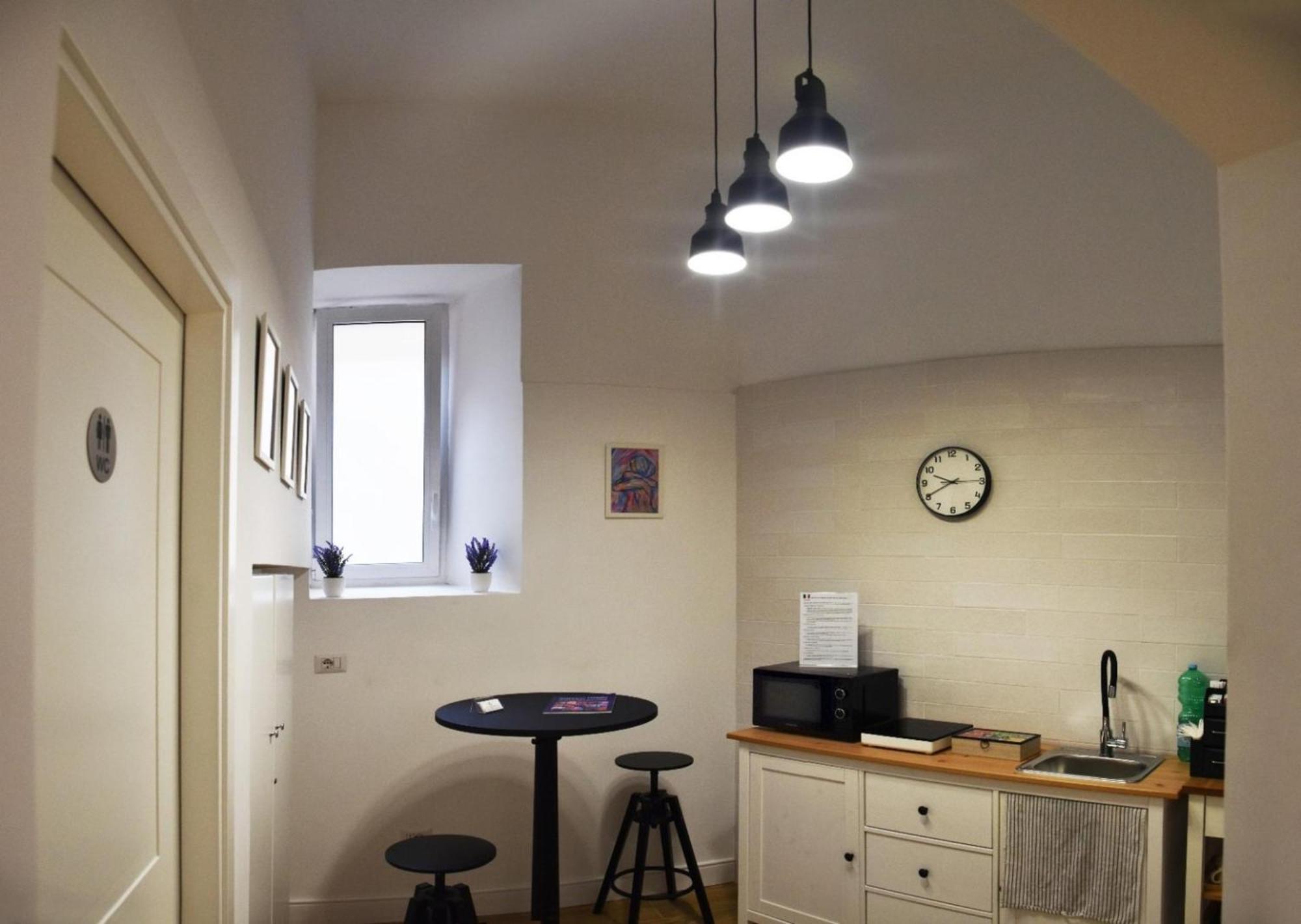 Centro Storico Rooms Napoli Esterno foto